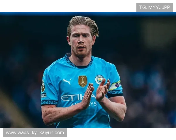 曼城德布劳内中场吊射差点完成天外飞仙