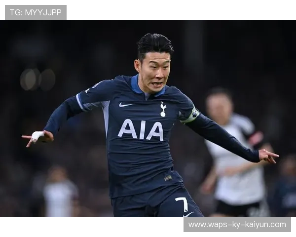 热刺多次发动大范围冲刺，孙兴慜表现活跃